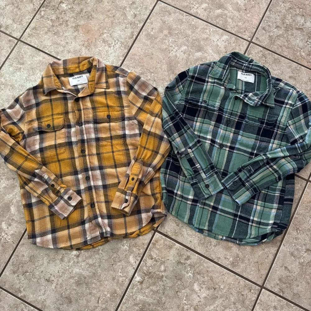 Old Navy Boys Flannel Shirt Bundle Size‎ M 8 Green And Yellow